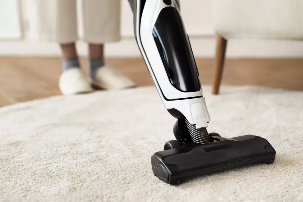 Que que é bom para limpar tapete?